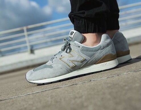 new balance 996 grey and gold